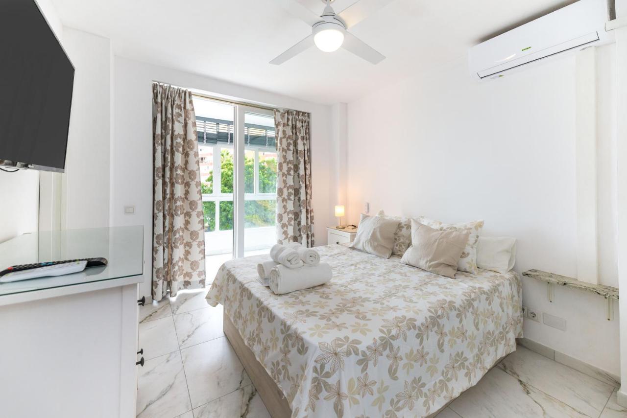 Vb Diana 2Bdrs With Fantastic Sea Views Apartman Benalmádena Kültér fotó