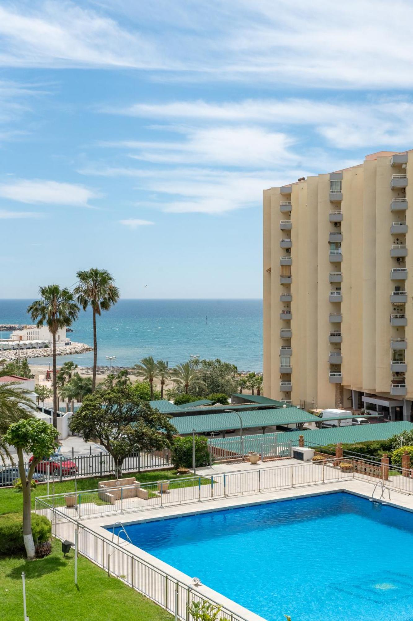 Vb Diana 2Bdrs With Fantastic Sea Views Apartman Benalmádena Kültér fotó