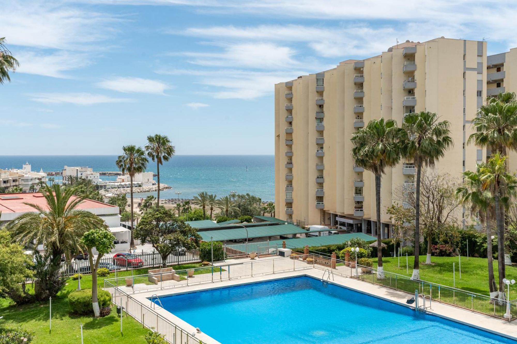 Vb Diana 2Bdrs With Fantastic Sea Views Apartman Benalmádena Kültér fotó