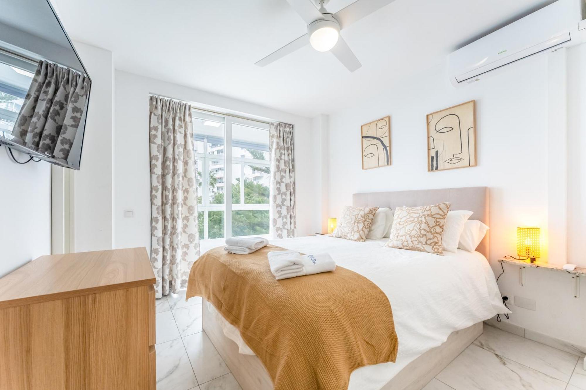 Vb Diana 2Bdrs With Fantastic Sea Views Apartman Benalmádena Kültér fotó