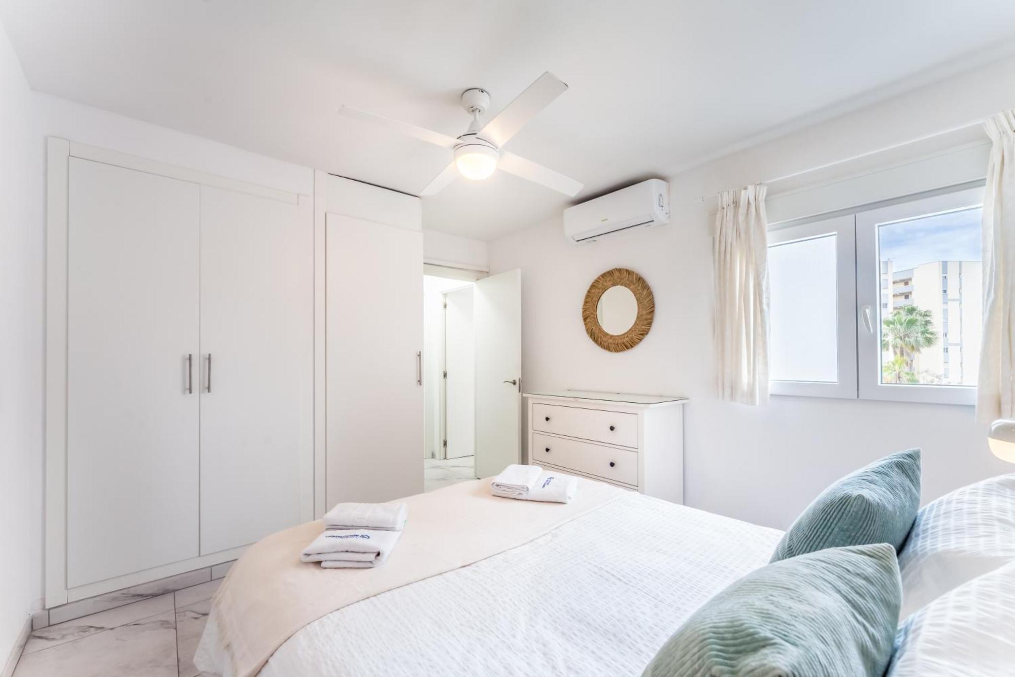 Vb Diana 2Bdrs With Fantastic Sea Views Apartman Benalmádena Kültér fotó