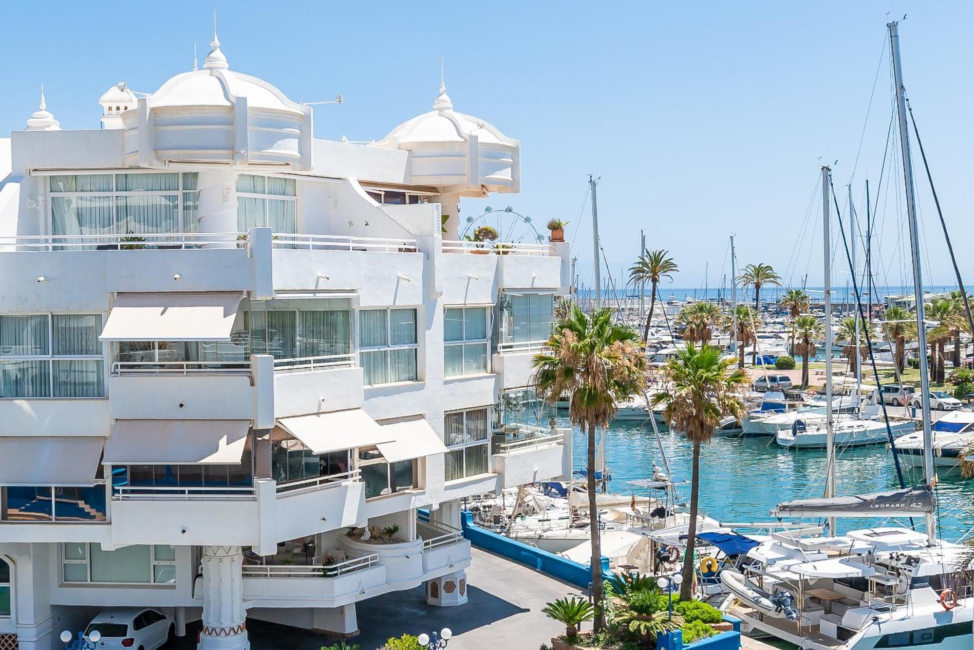 Vb Diana 2Bdrs With Fantastic Sea Views Apartman Benalmádena Kültér fotó
